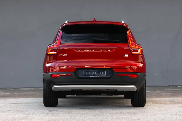Volvo XC40 T4, foto 6
