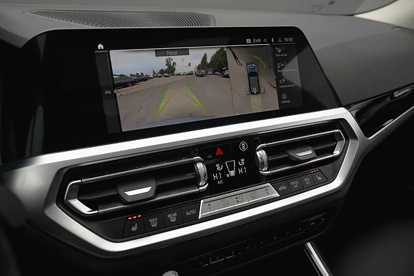 BMW 320e, foto 22