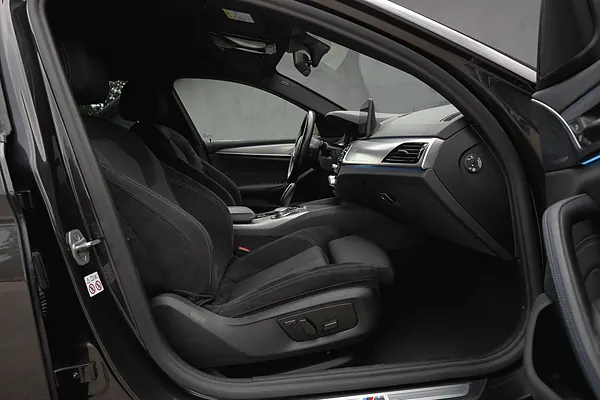 BMW 530e xDrive M Sport, foto 10