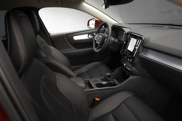 Volvo XC40 T4, foto 13