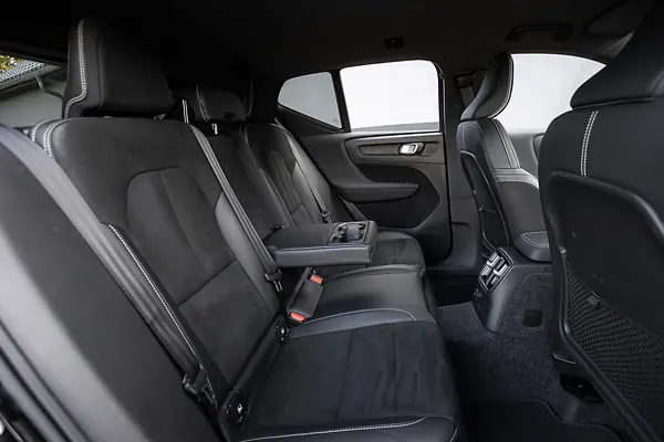 Volvo XC40 T4, foto 18