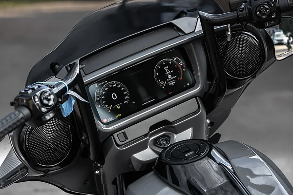 Harley-Davidson Street Glide, foto 2