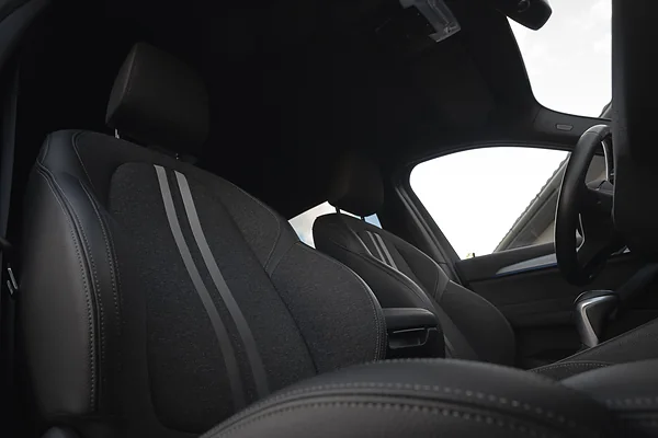 BMW X1 25E, foto 13