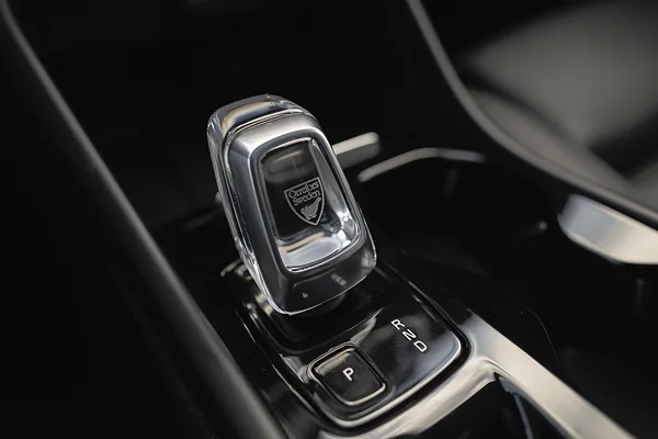 Volvo XC40 T4, foto 17