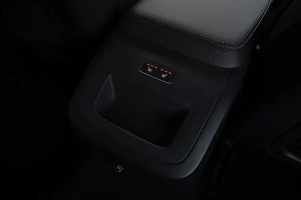 Volvo V60 T4, foto 16