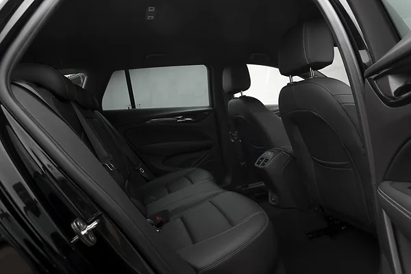 Opel Insignia, foto 14
