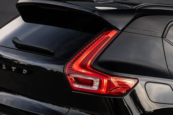 Volvo XC40 T4, foto 9