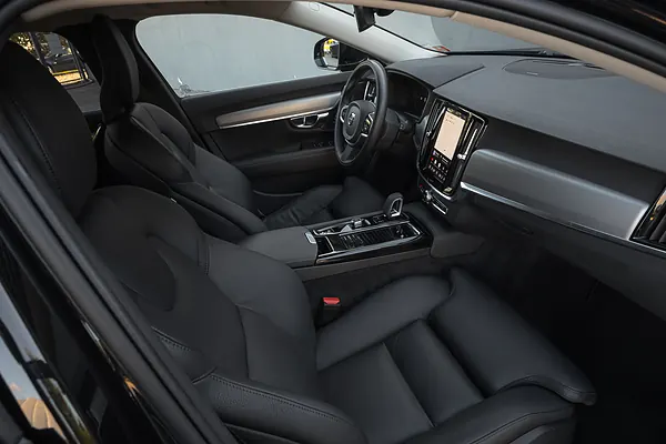 Volvo V90 T6, foto 12