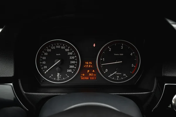 BMW 330d, foto 15