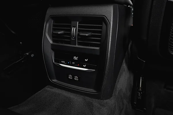 BMW 320e, foto 13