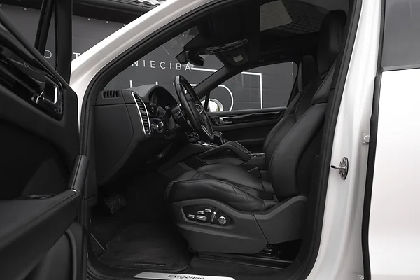 Porsche Cayenne, foto 35