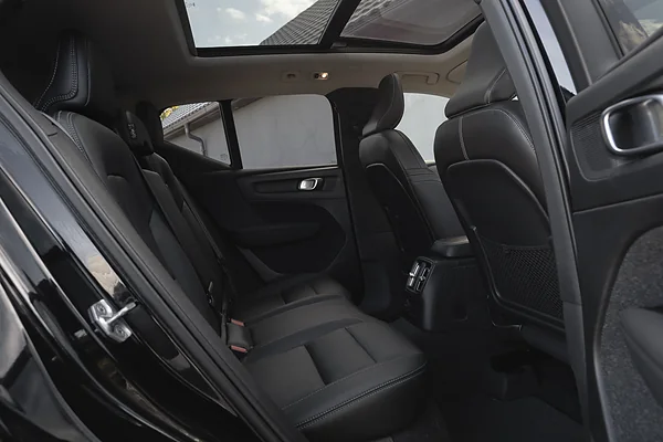 Volvo XC40 T4, foto 14