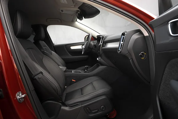 Volvo XC40 T4, foto 12