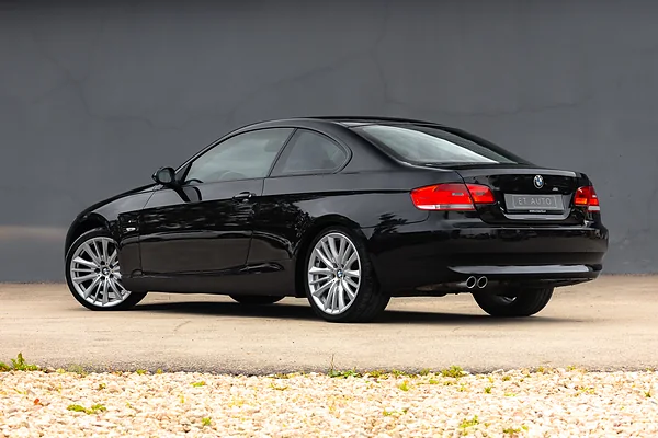 BMW 330d, foto 7
