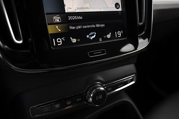 Volvo XC40 T4, foto 21
