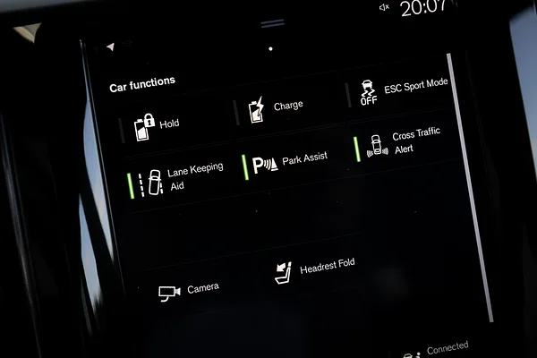 Volvo XC60 T8, foto 24