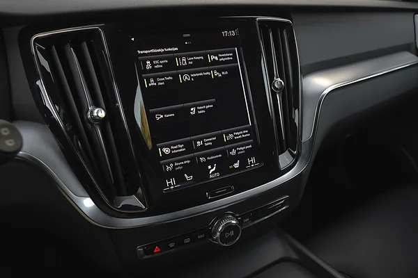 VOLVO V60 B3, foto 23