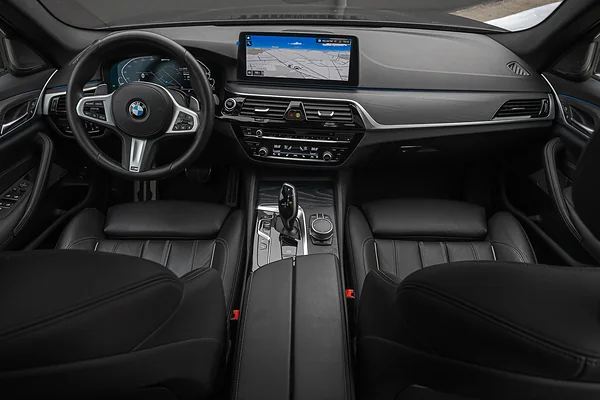 BMW 530E, foto 9