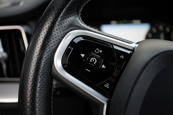 Volvo XC60 T8, foto 51
