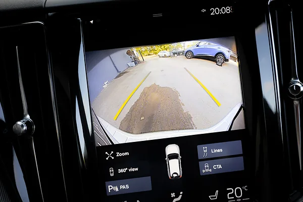 Volvo XC60 T8, foto 41