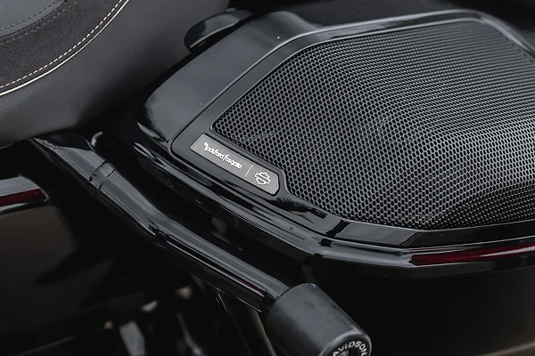 HARLEY-DAVIDSON ROAD GLIDE CVO, foto 7