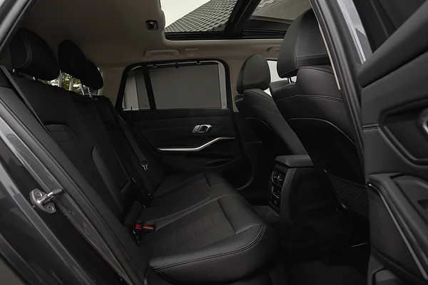 BMW 320e, foto 14