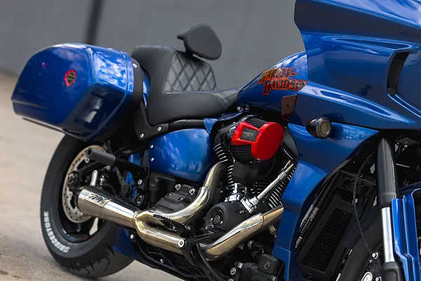 Harley-Davidson Low Rider ST, foto 3