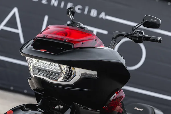 HARLEY-DAVIDSON ROAD GLIDE CVO, foto 6