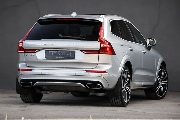 Volvo XC60 T8, foto 7