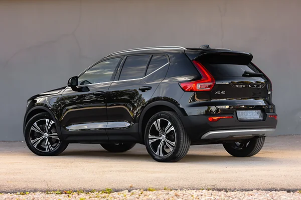 Volvo XC40 T4, foto 7