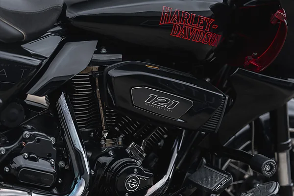 HARLEY-DAVIDSON ROAD GLIDE CVO, foto 17