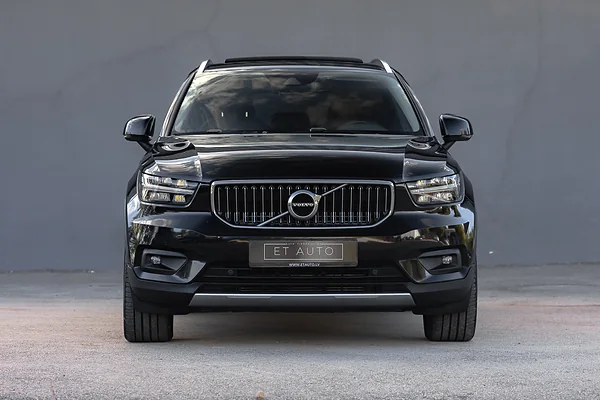 Volvo XC40 T4, foto 2