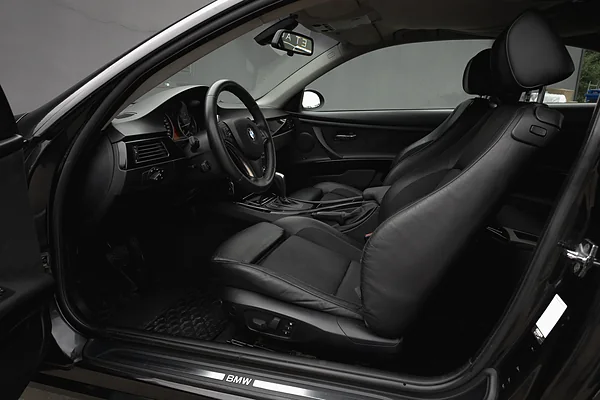 BMW 330d, foto 17