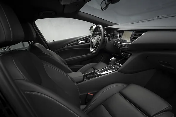 Opel Insignia, foto 12