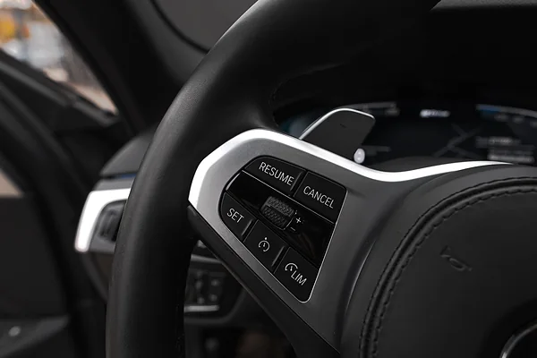 BMW 530E, foto 29