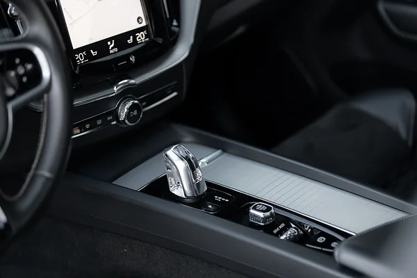 Volvo XC60 T8, foto 35