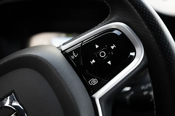 Volvo XC60 T8, foto 50