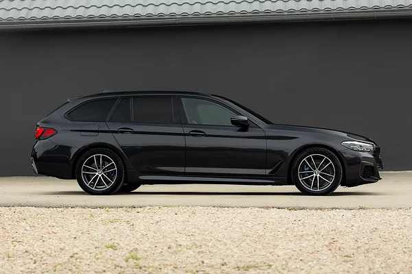 BMW 530E, foto 4