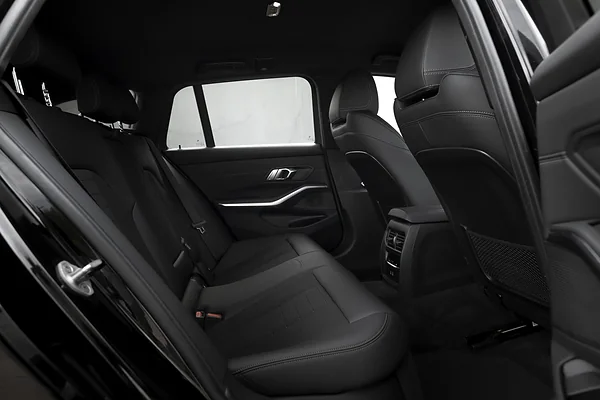 BMW G21 LCI, foto 14