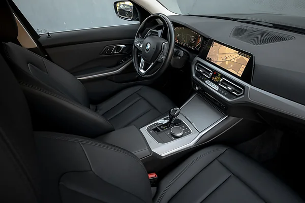 BMW G21, foto 12