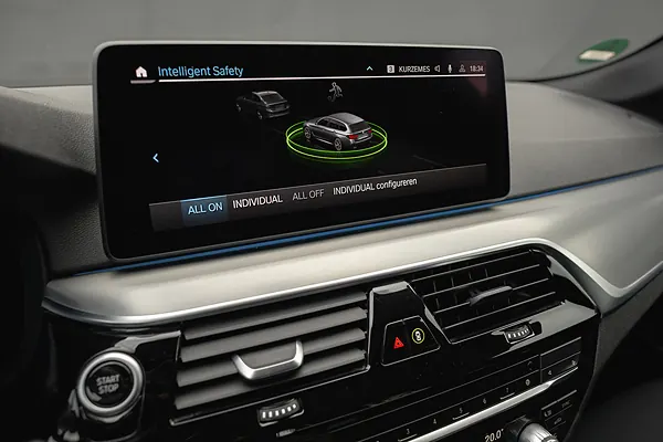 BMW 530e xDrive M Sport, foto 25