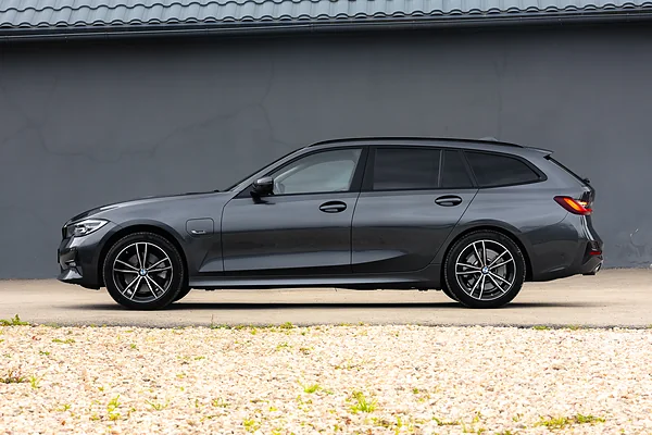 BMW 320e, foto 8