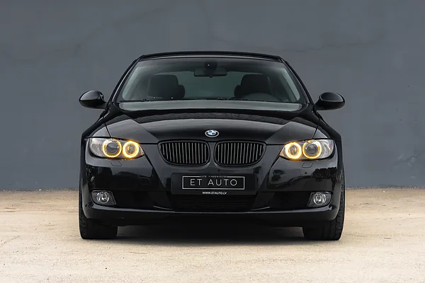BMW 330d, foto 2