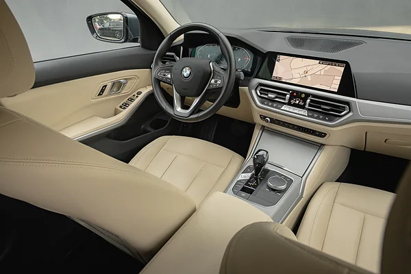 BMW 318d, foto 14