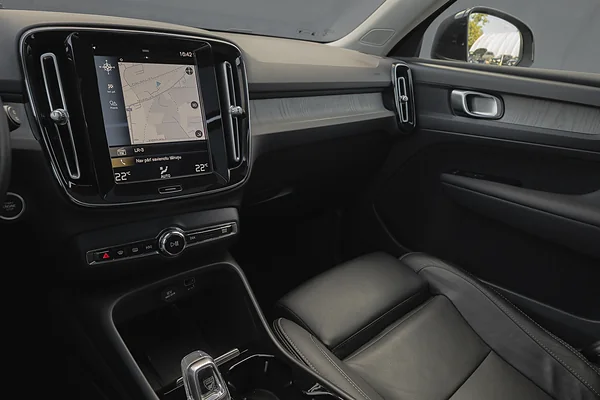 Volvo XC40 T4, foto 11