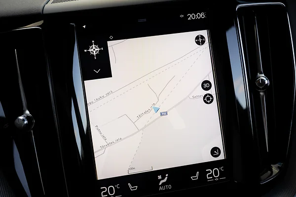 Volvo XC60 T8, foto 19