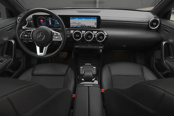MERCEDES-BENZ CLA, foto 8